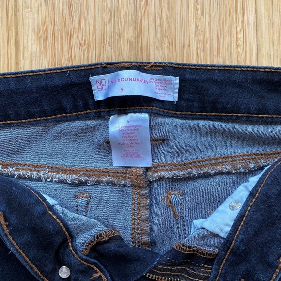 No Boundaries Women's Denim like Jeggings, Size 5 - Picture 6 of 13